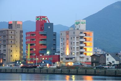 ラガッツォ店・プラス店の画像