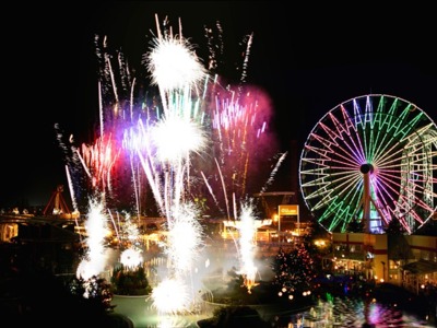 富士急ハイランド納涼花火大会の画像